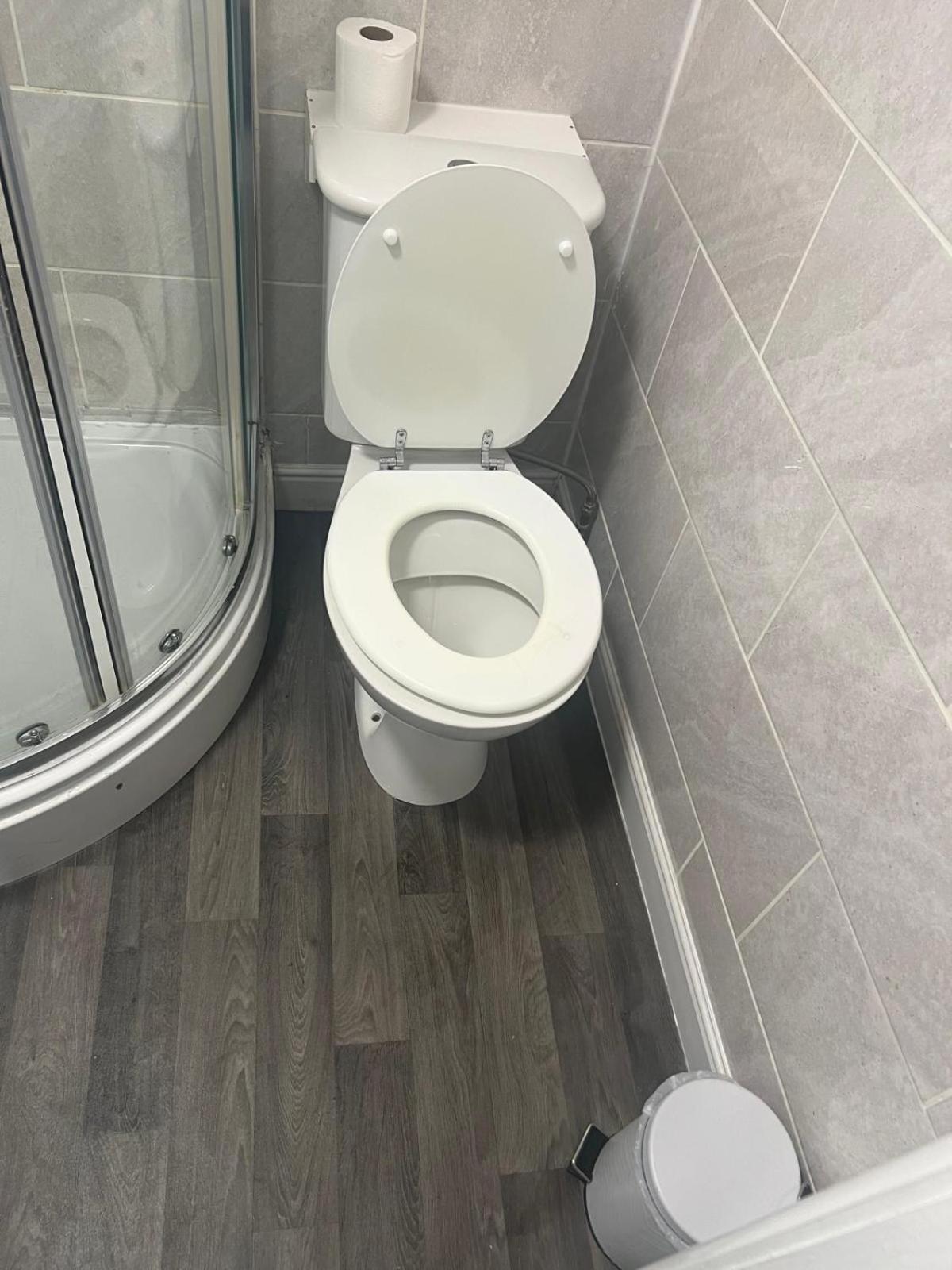 Studio Flat 7 With Private Shower & Wc Hotel Nottingham Luaran gambar